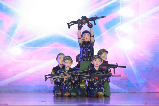 “童心、童趣、童乐”——2018省一幼六一文艺汇演圆满举行1500.png