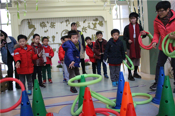 13游戏：套圈.JPG