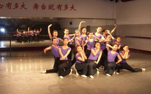 如何通过互联网申请南充学前师范学校