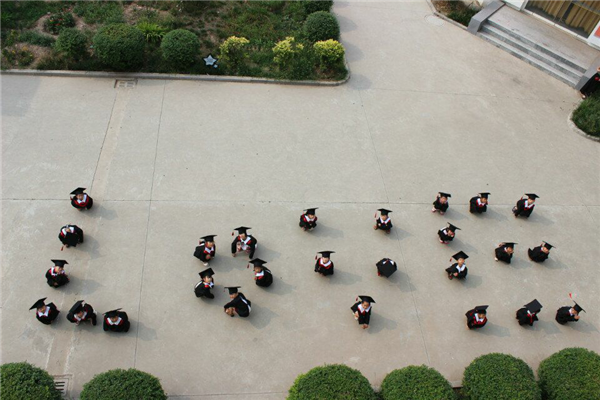 image005.png